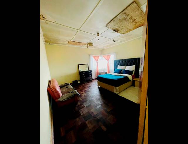 2 BEDROOM HOUSE FOR SALE IN ZWIDE